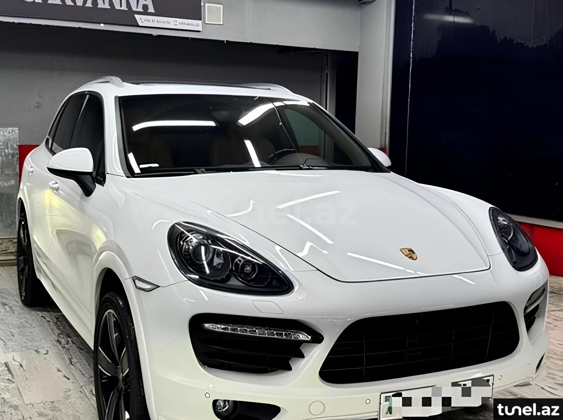 Porsche Cayenne GTS 2014