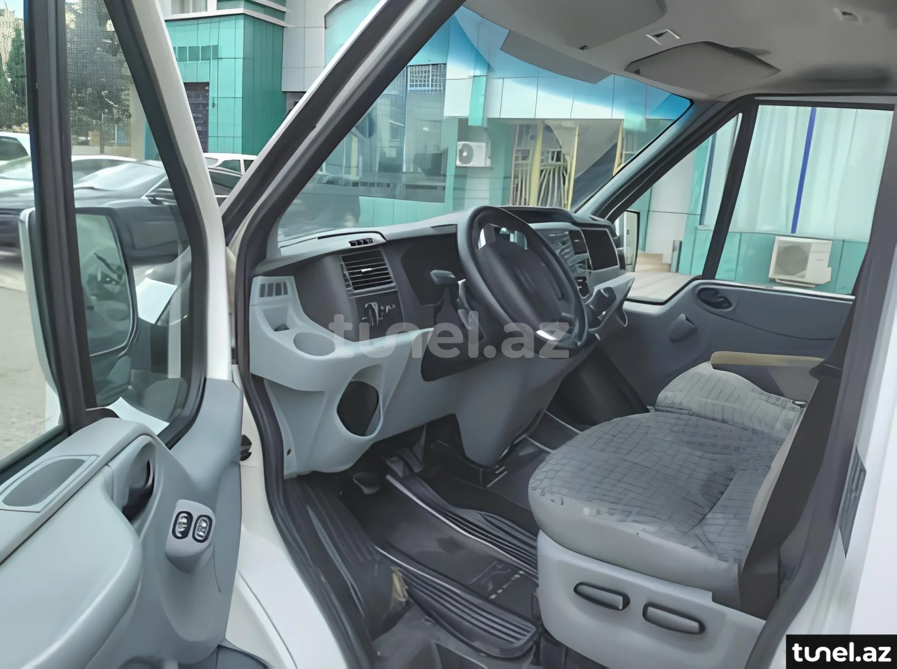 Ford Transit 2009