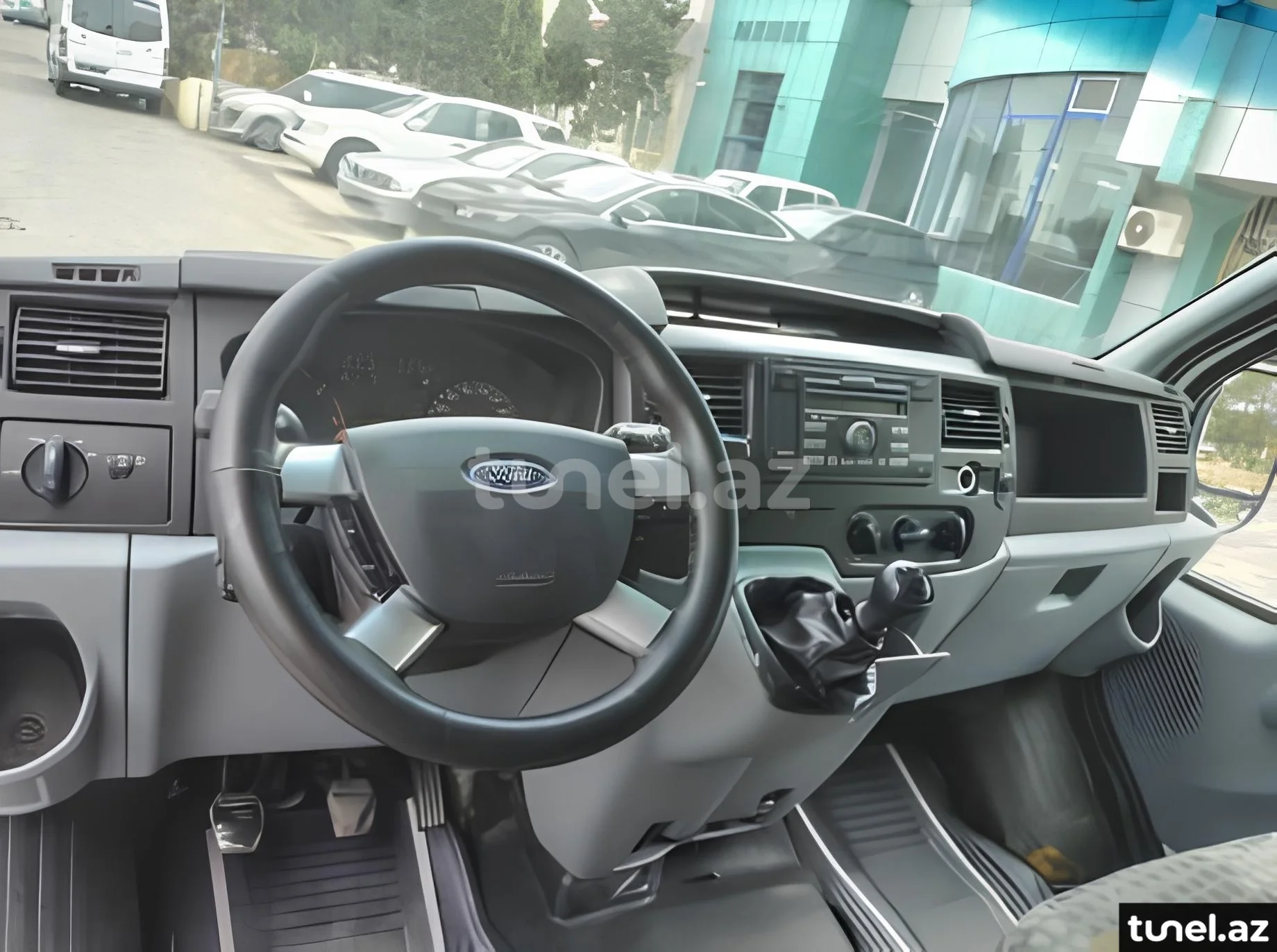 Ford Transit 2009