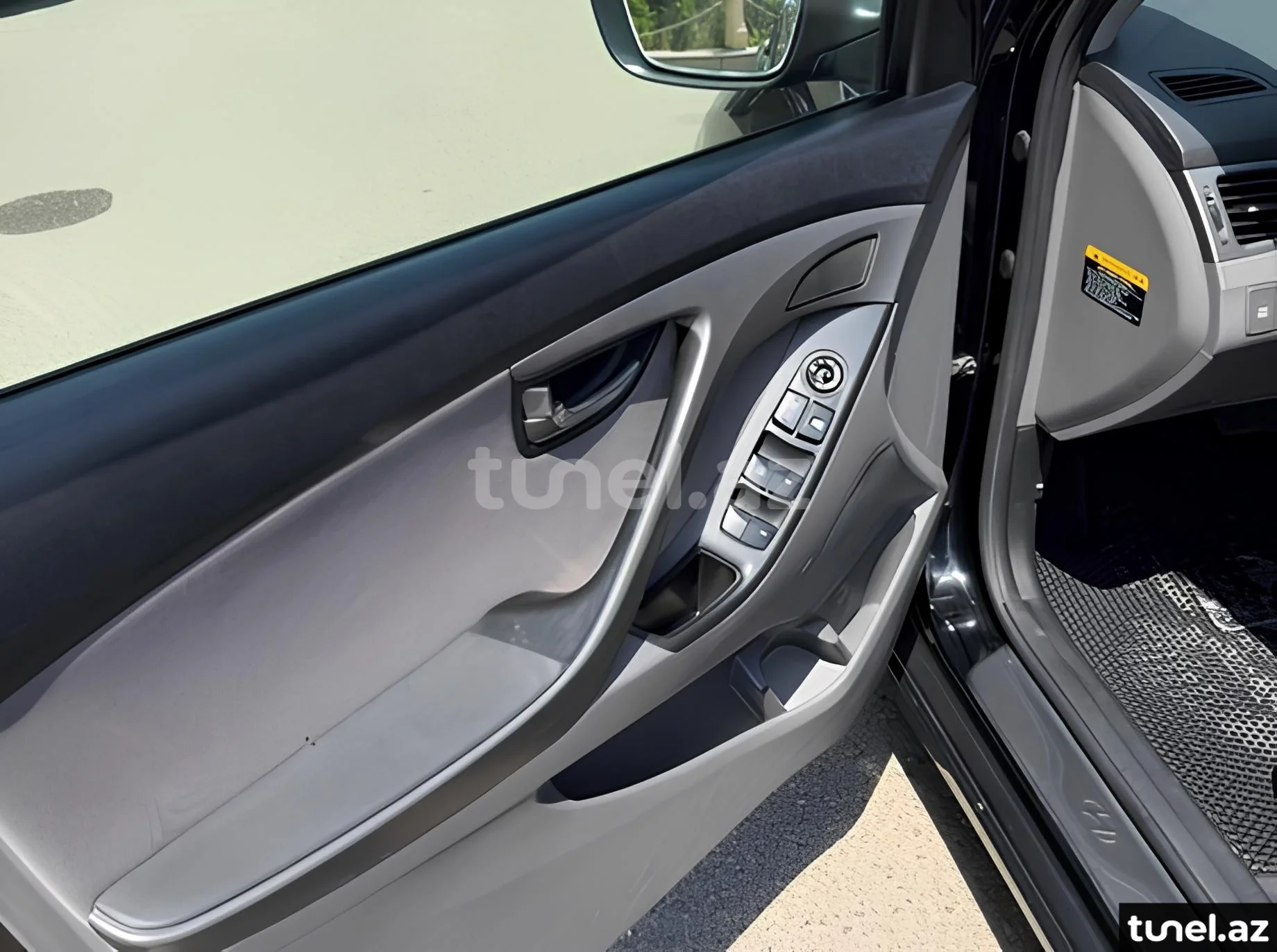 Hyundai Elantra 2015