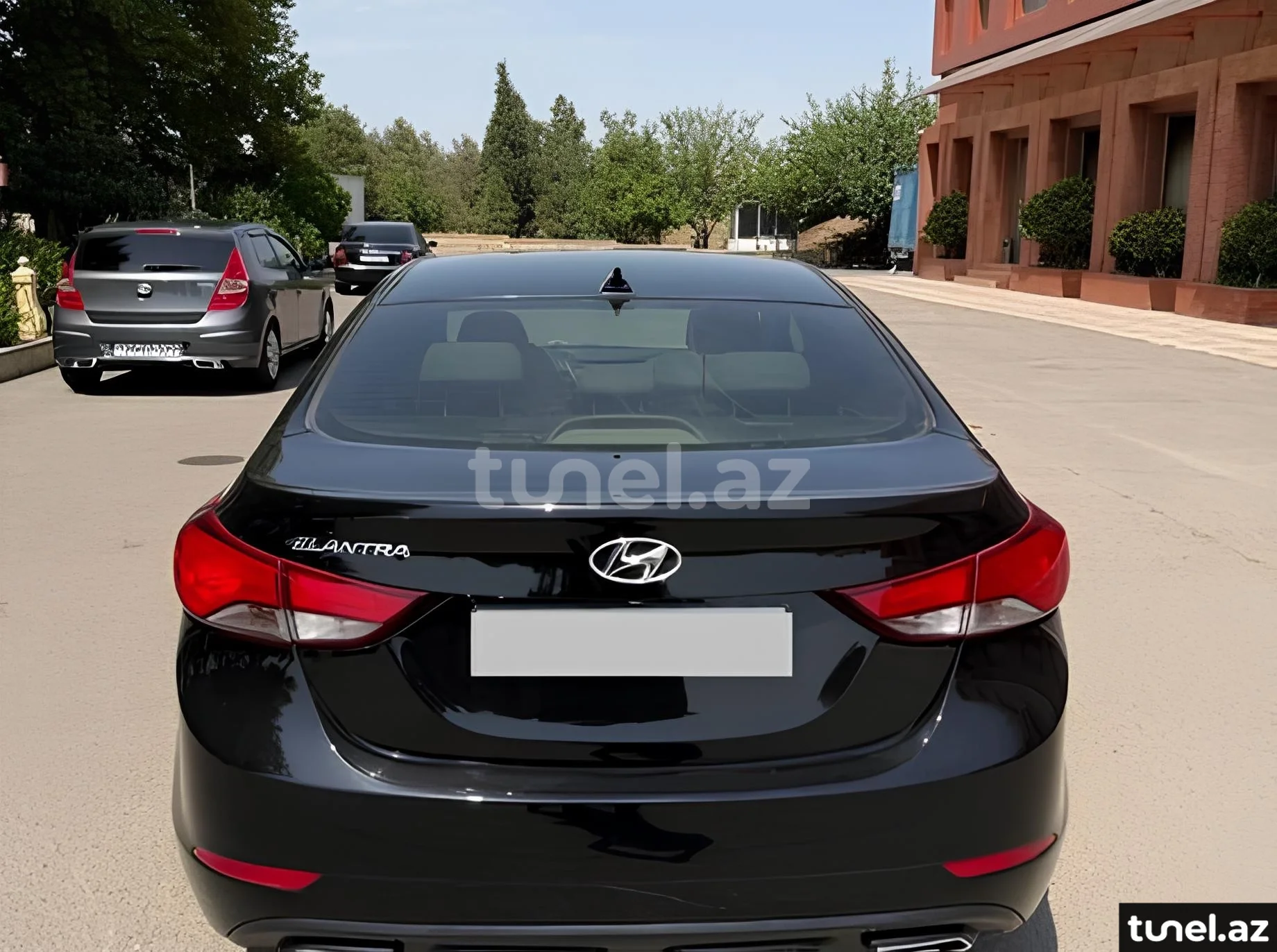 Hyundai Elantra 2015