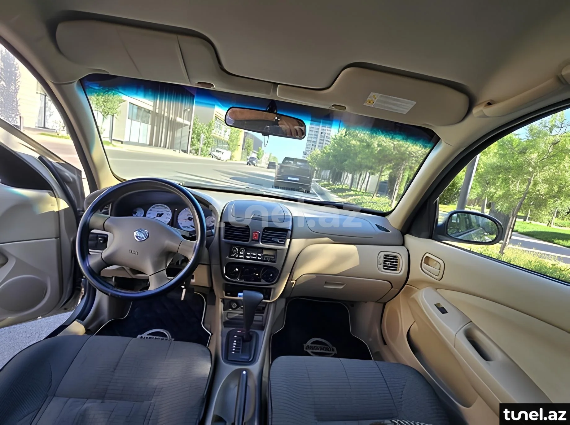 Nissan Sunny 2008