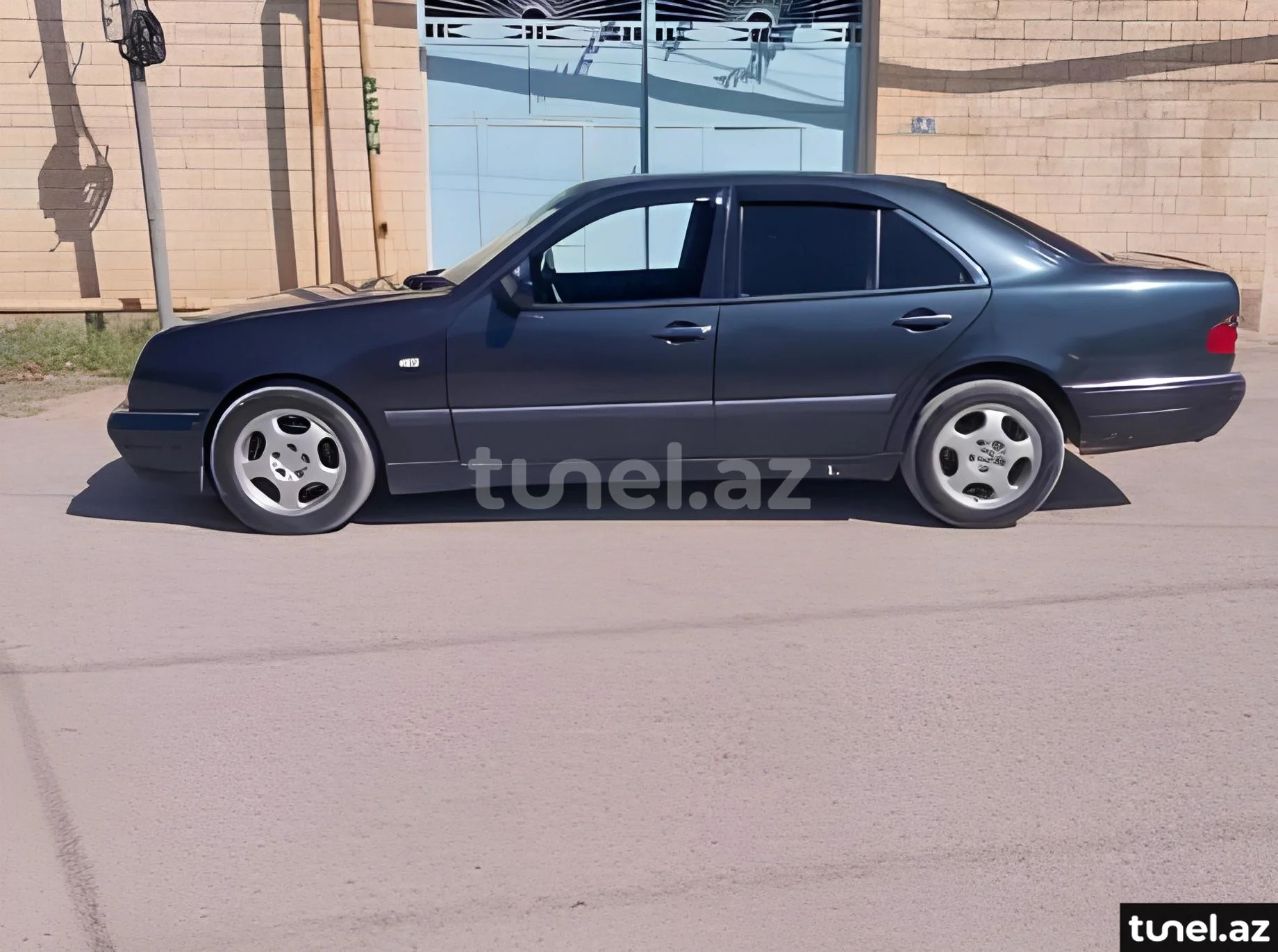 Mercedes E 220 1998