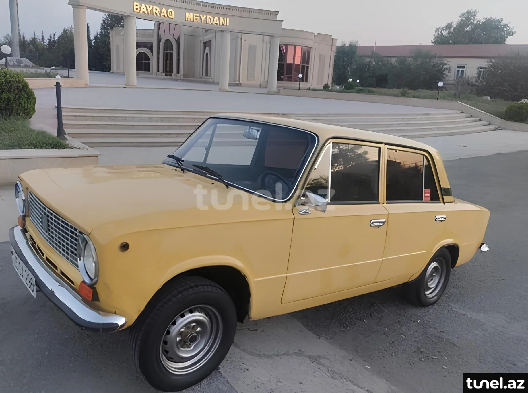 LADA (VAZ) 21011 1982