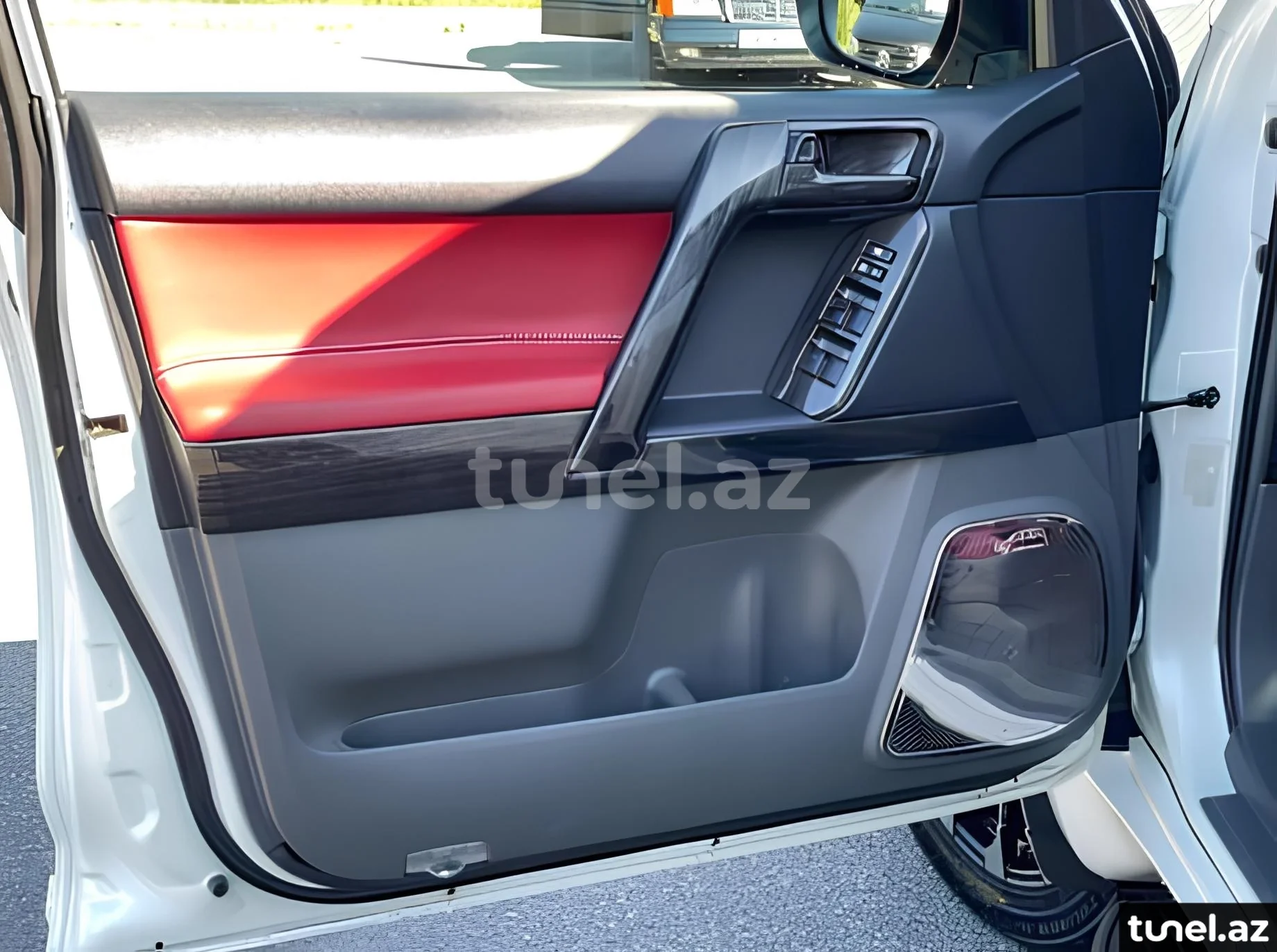 Toyota Land Cruiser Prado 2010