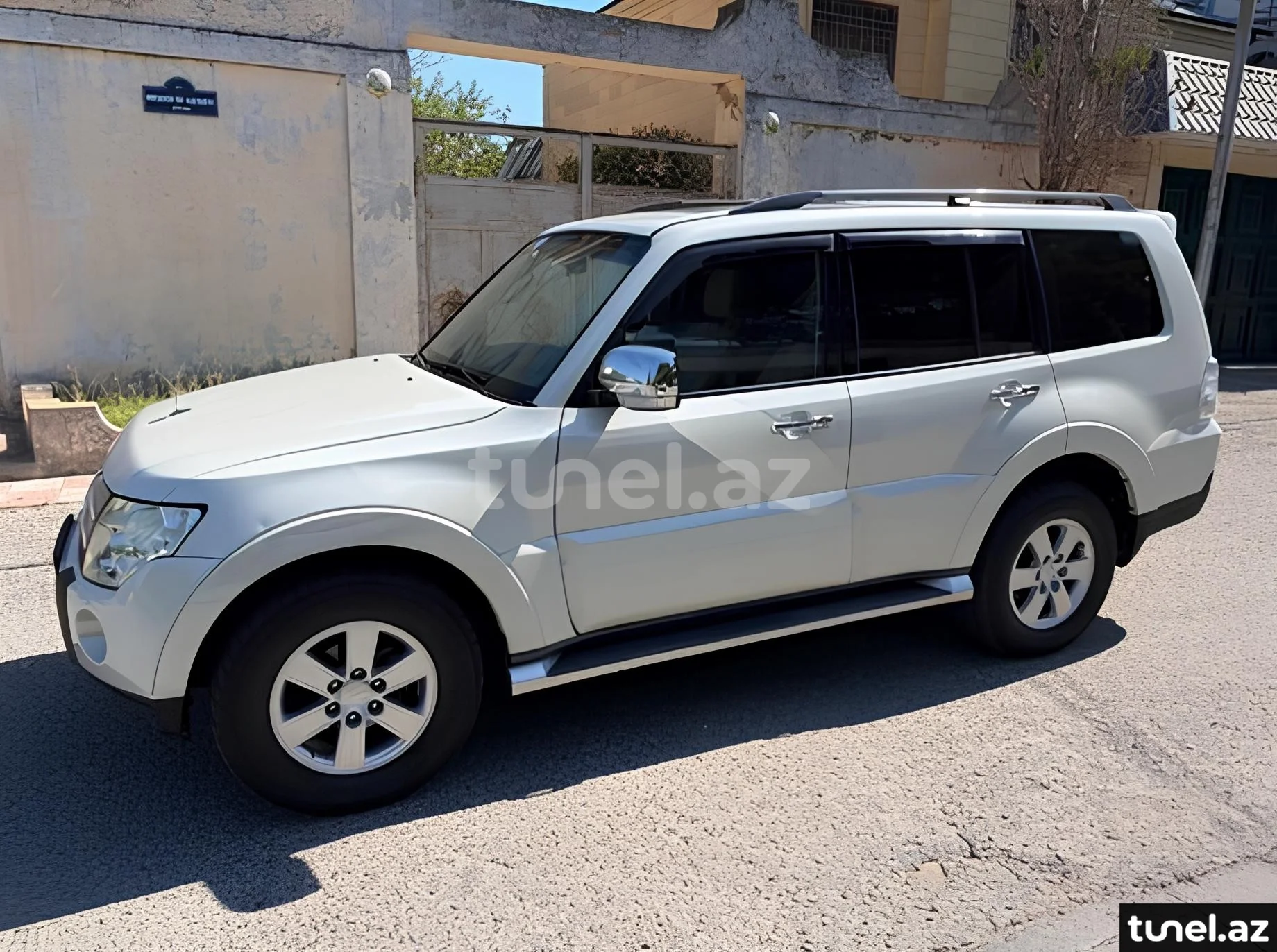 Mitsubishi Pajero 2008