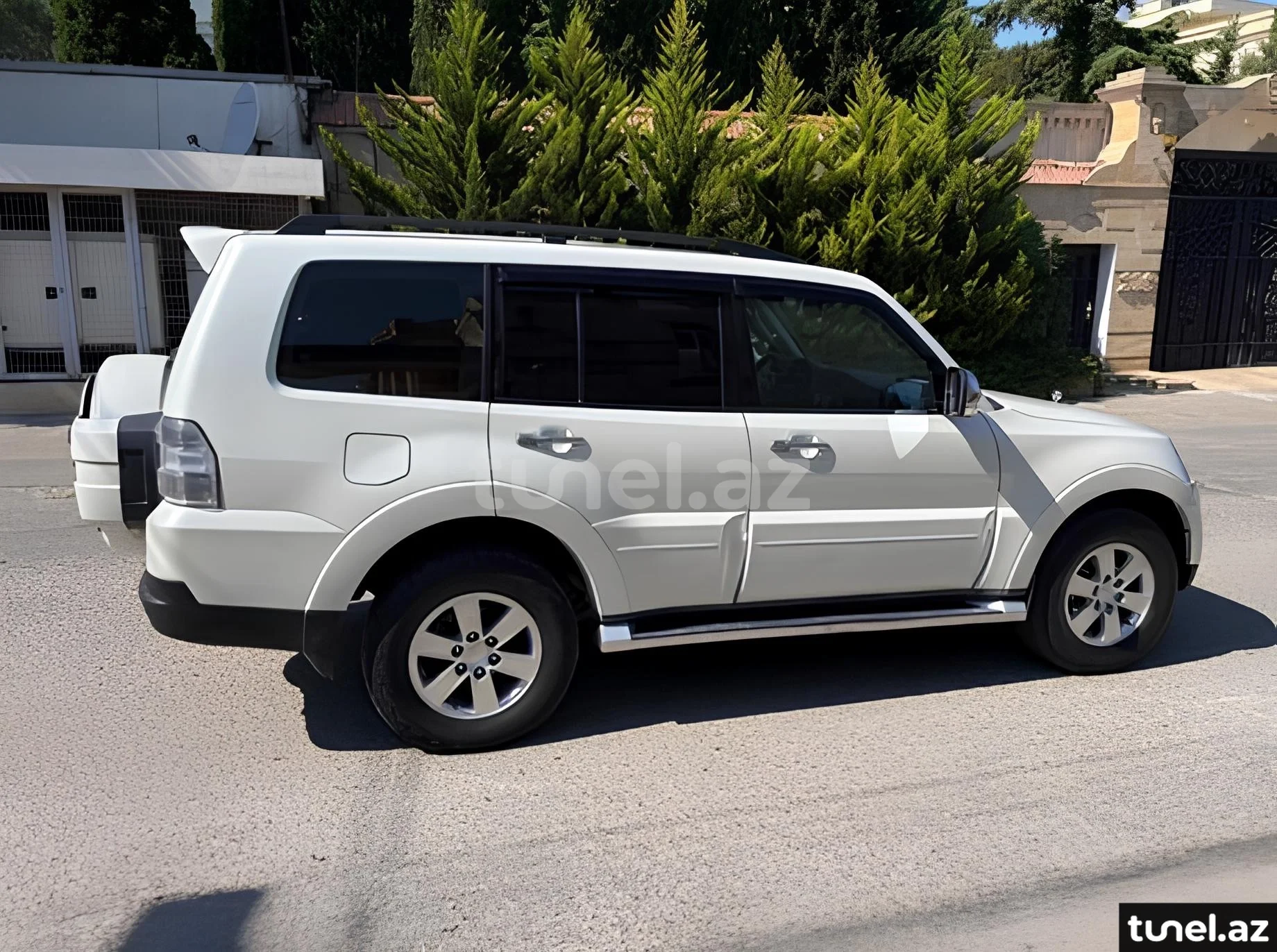 Mitsubishi Pajero 2008
