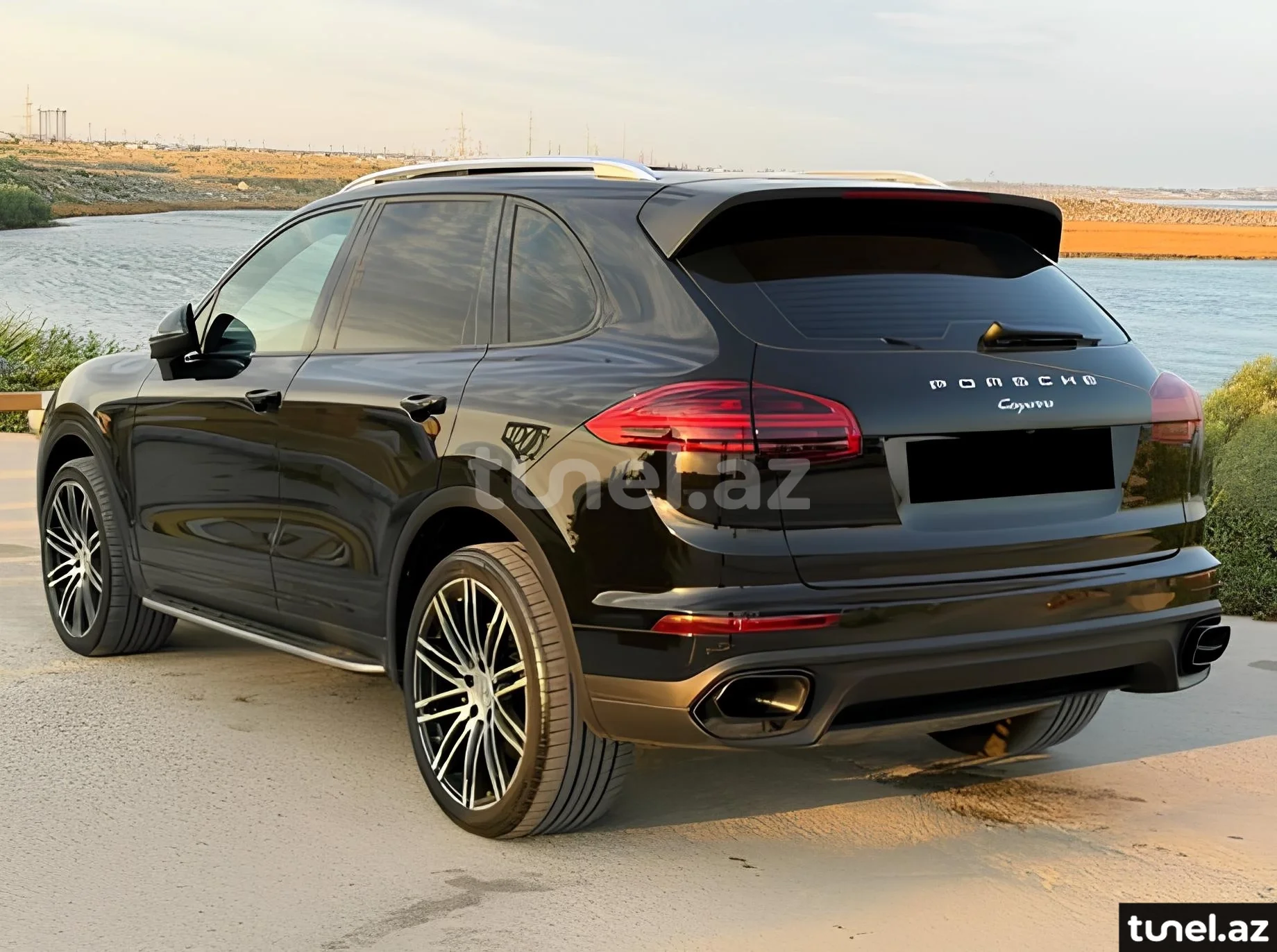 Porsche Cayenne 2016