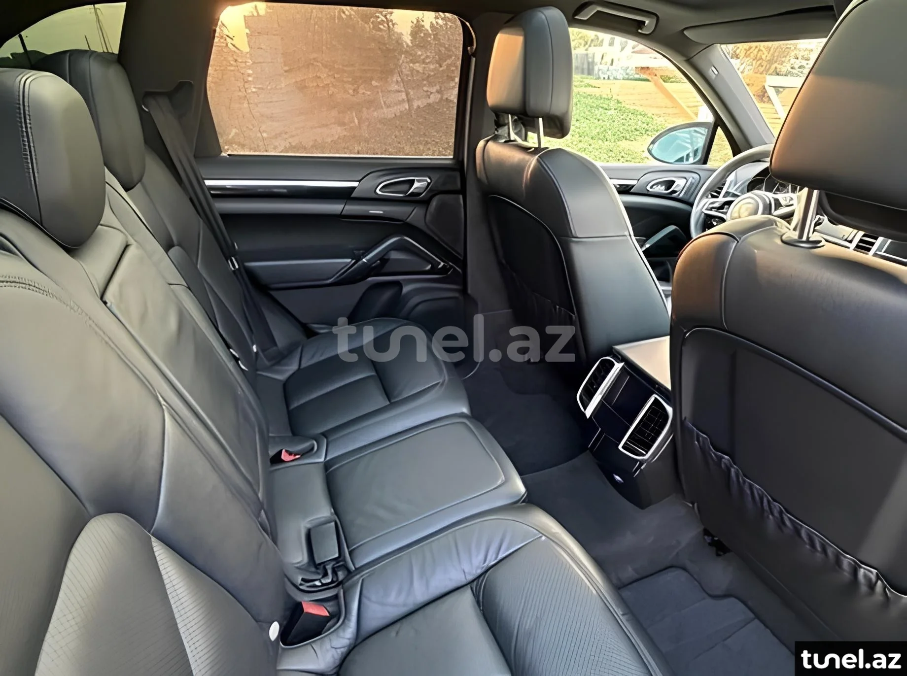 Porsche Cayenne 2016