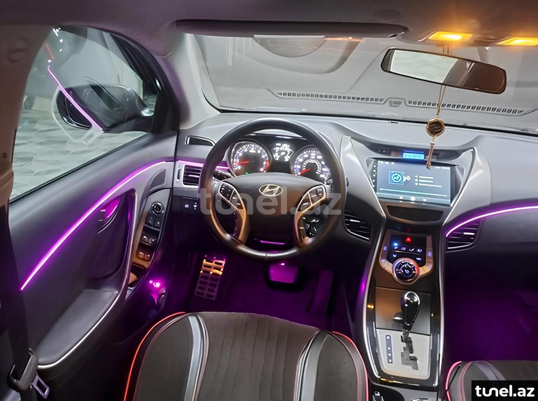 Hyundai Elantra 2013