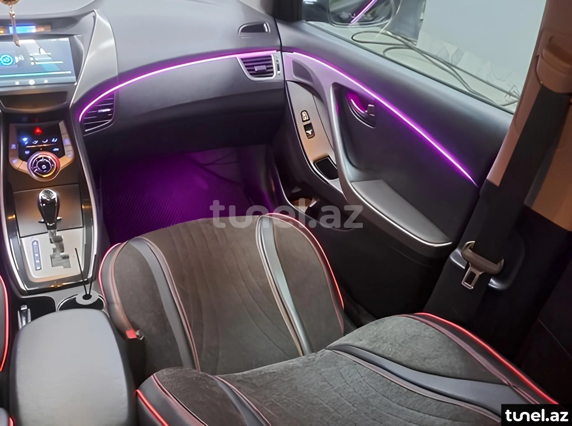 Hyundai Elantra 2013