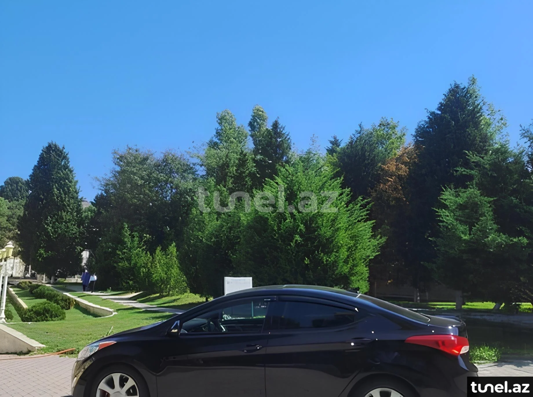 Hyundai Elantra 2013