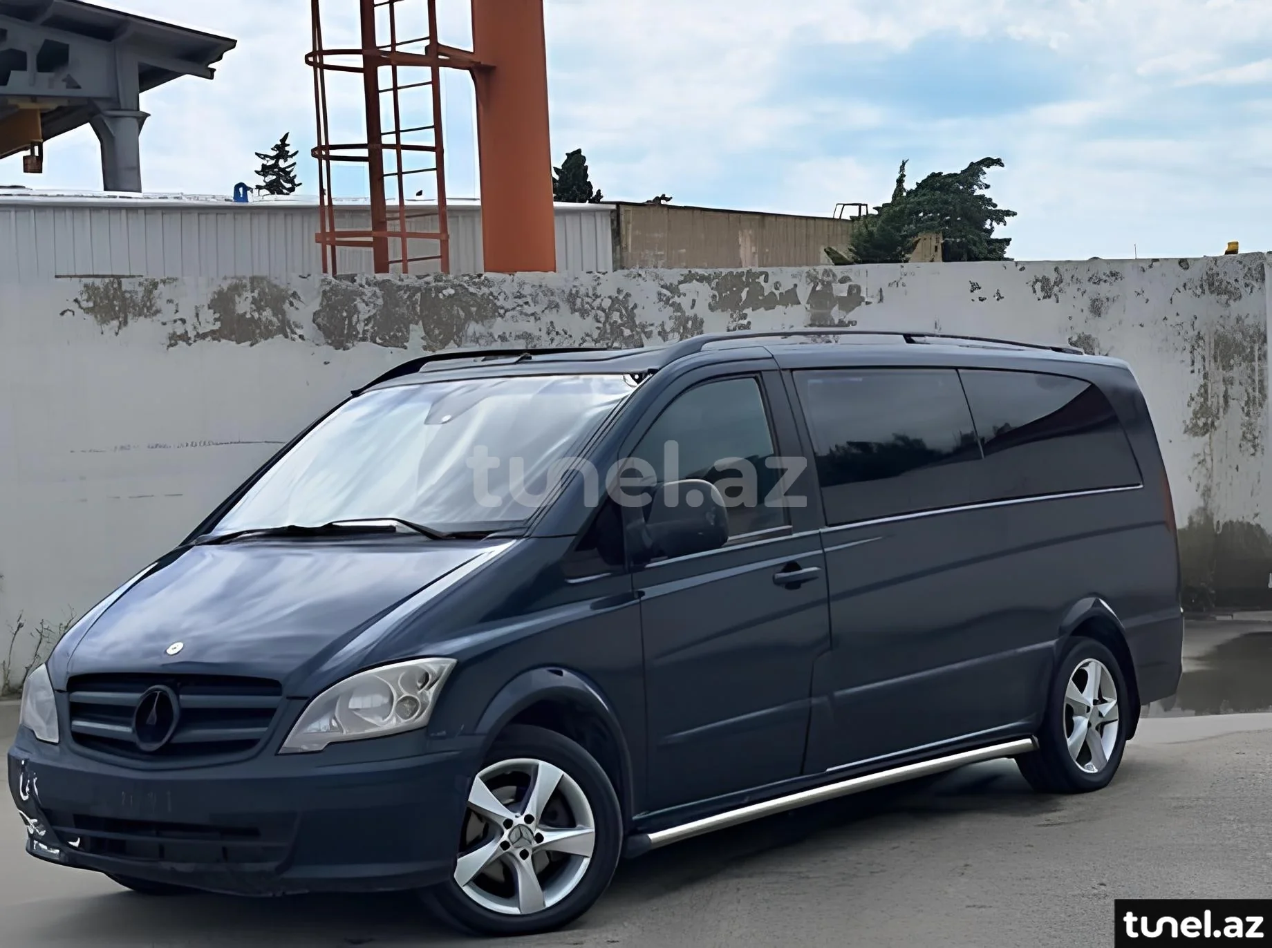 Mercedes Viano 2005
