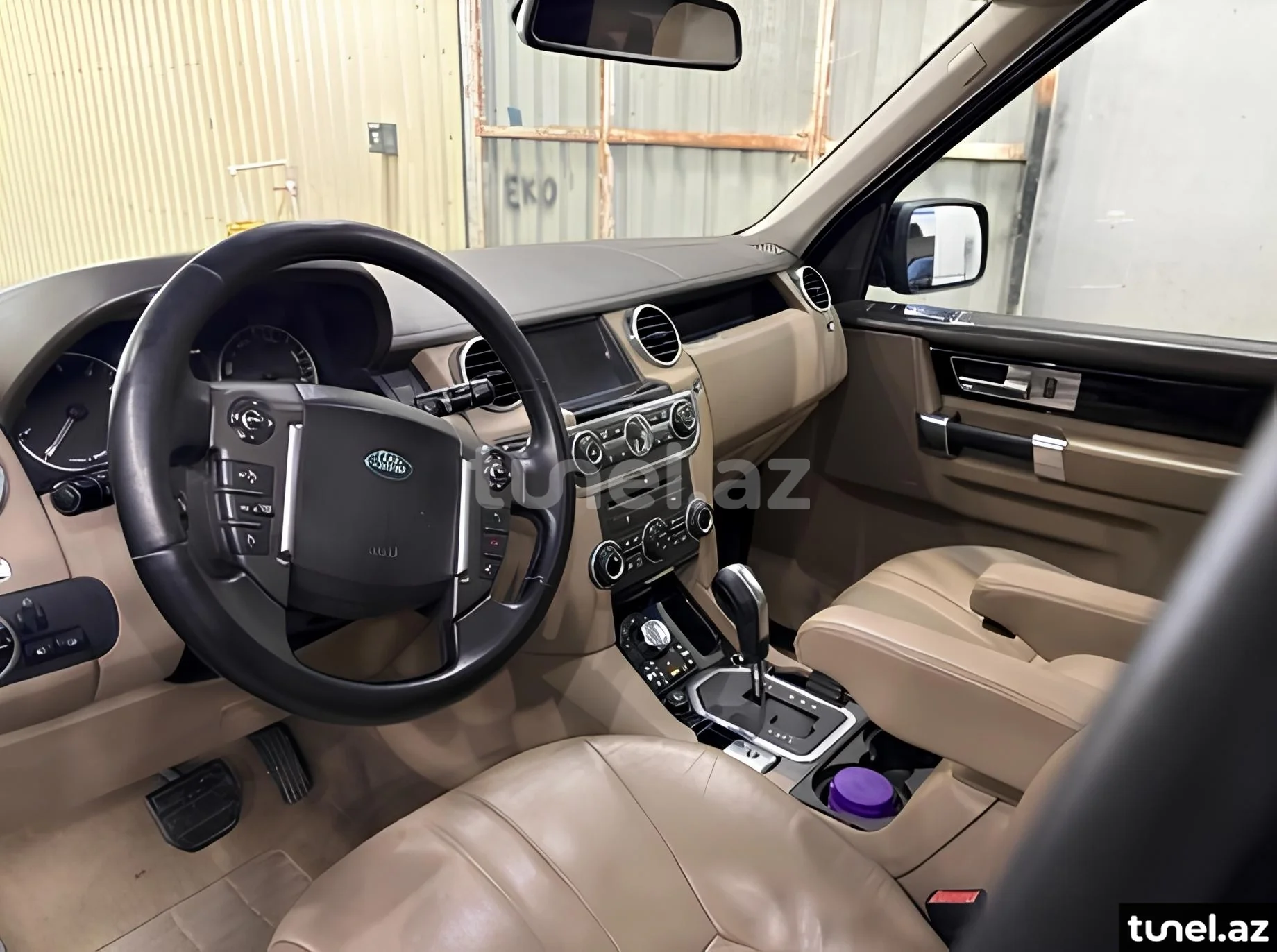 Land Rover Discovery 2011