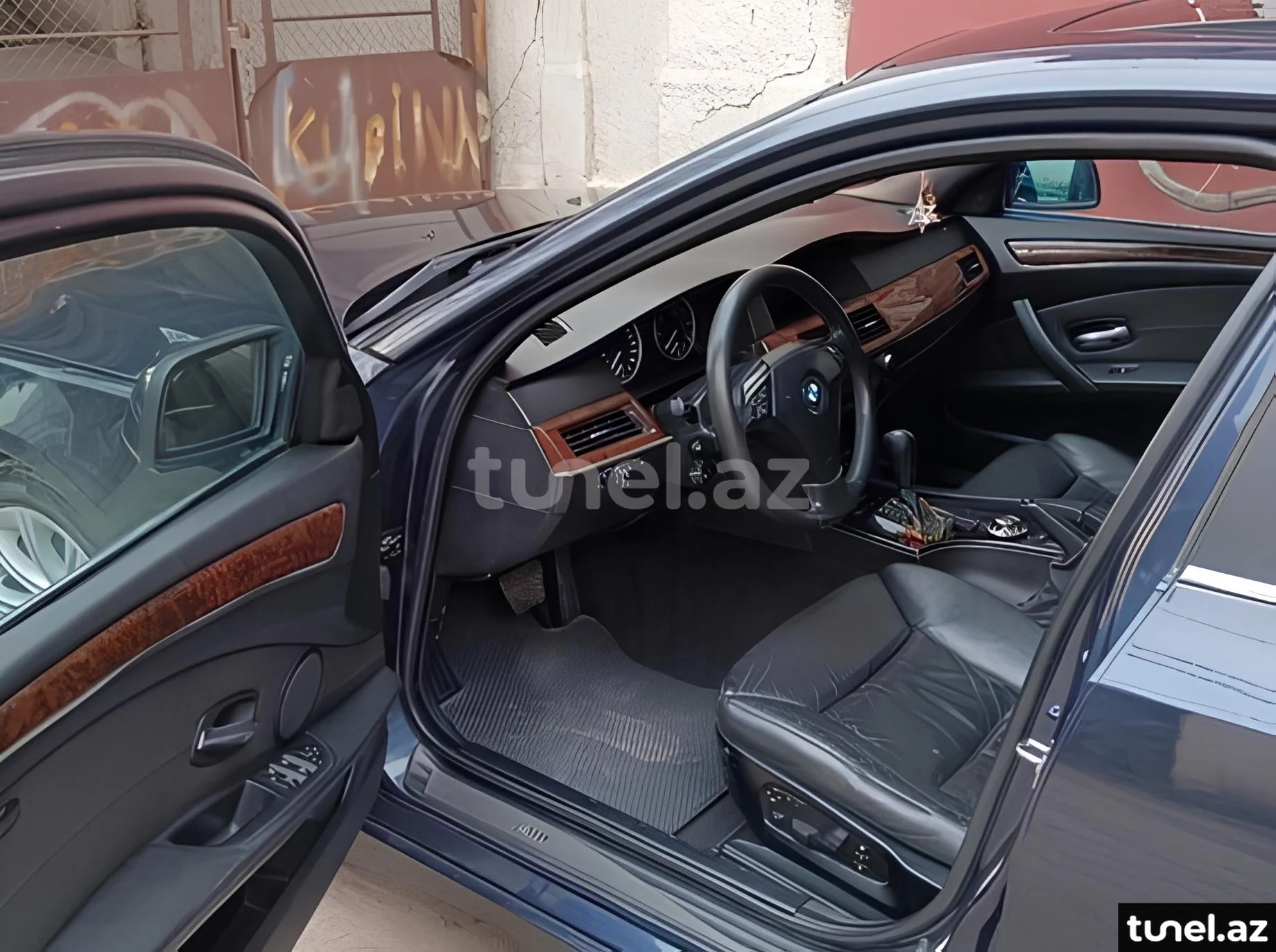 BMW 525 2003