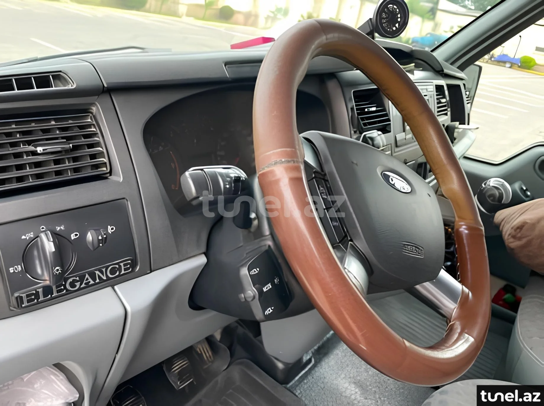 Ford Transit 2010