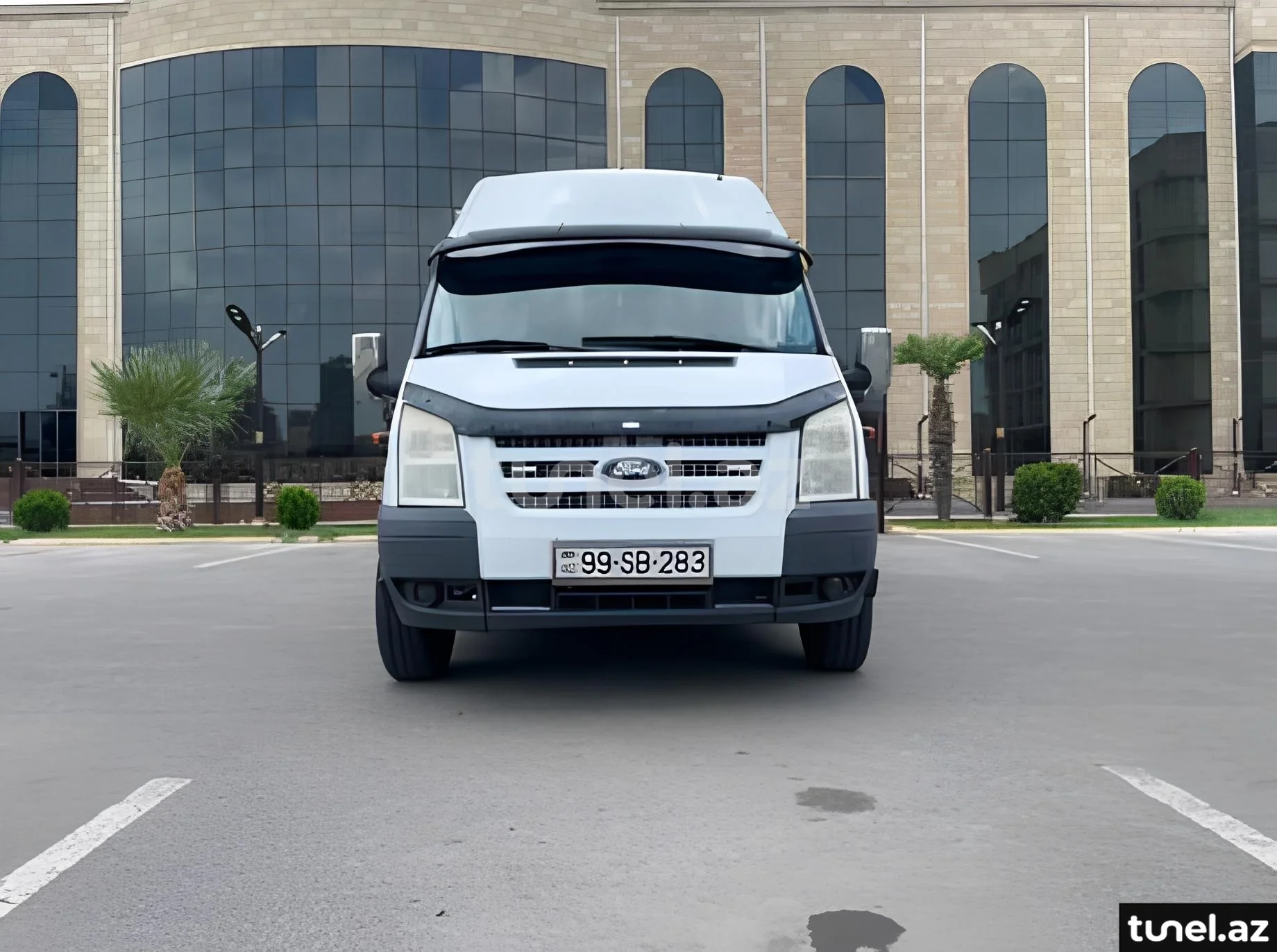 Ford Transit 2010