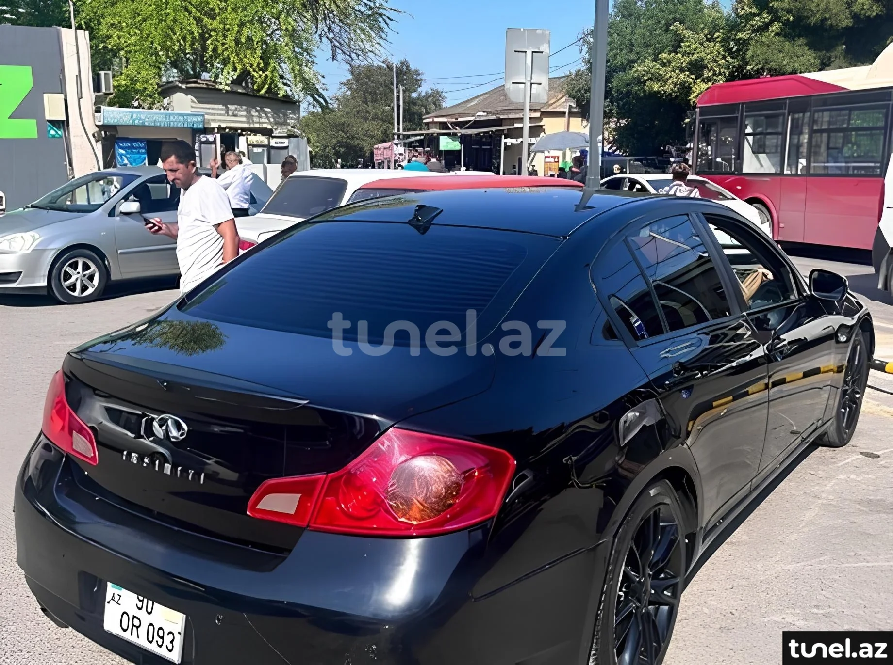 Infiniti G25 2012
