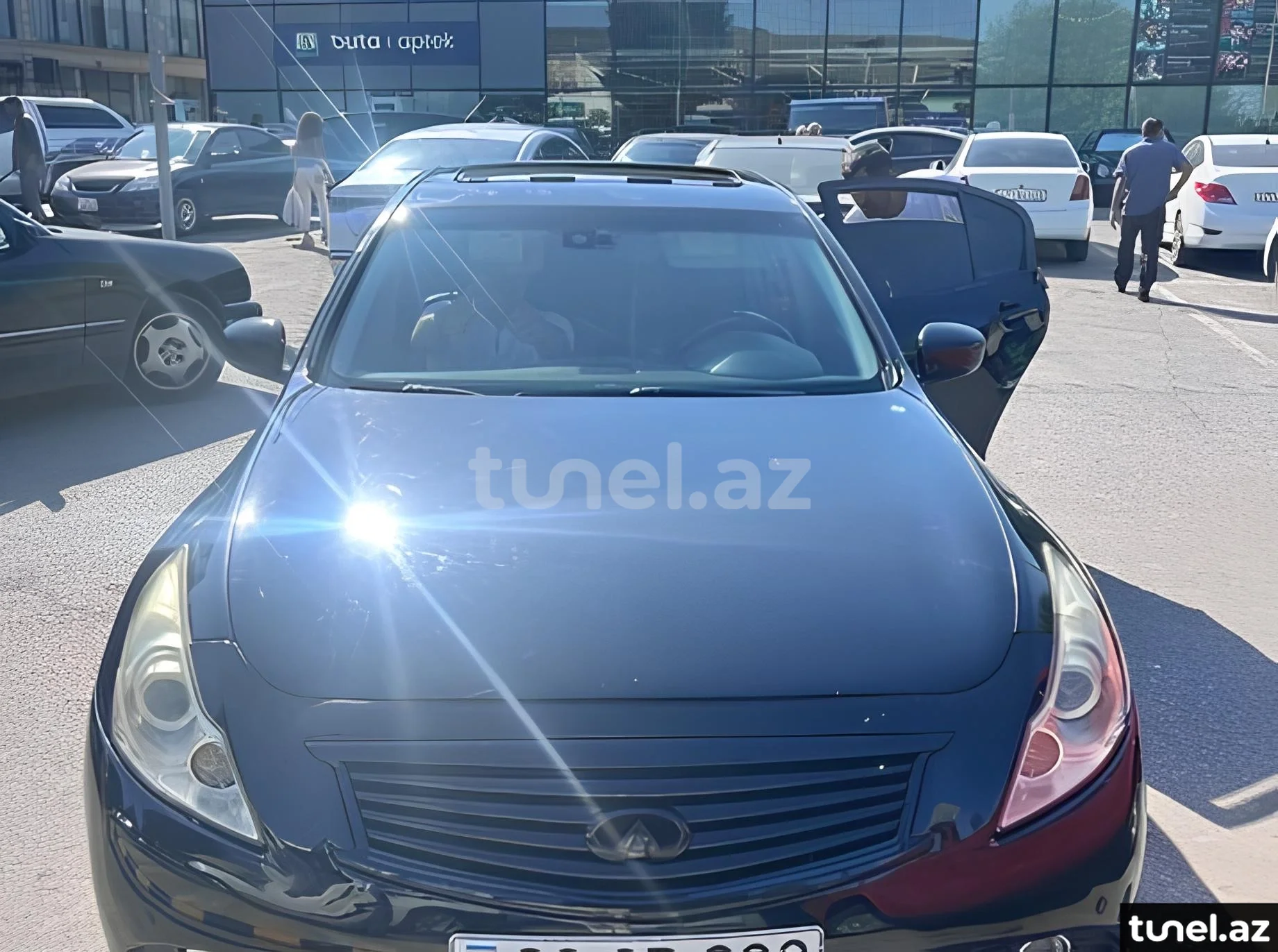 Infiniti G25 2012