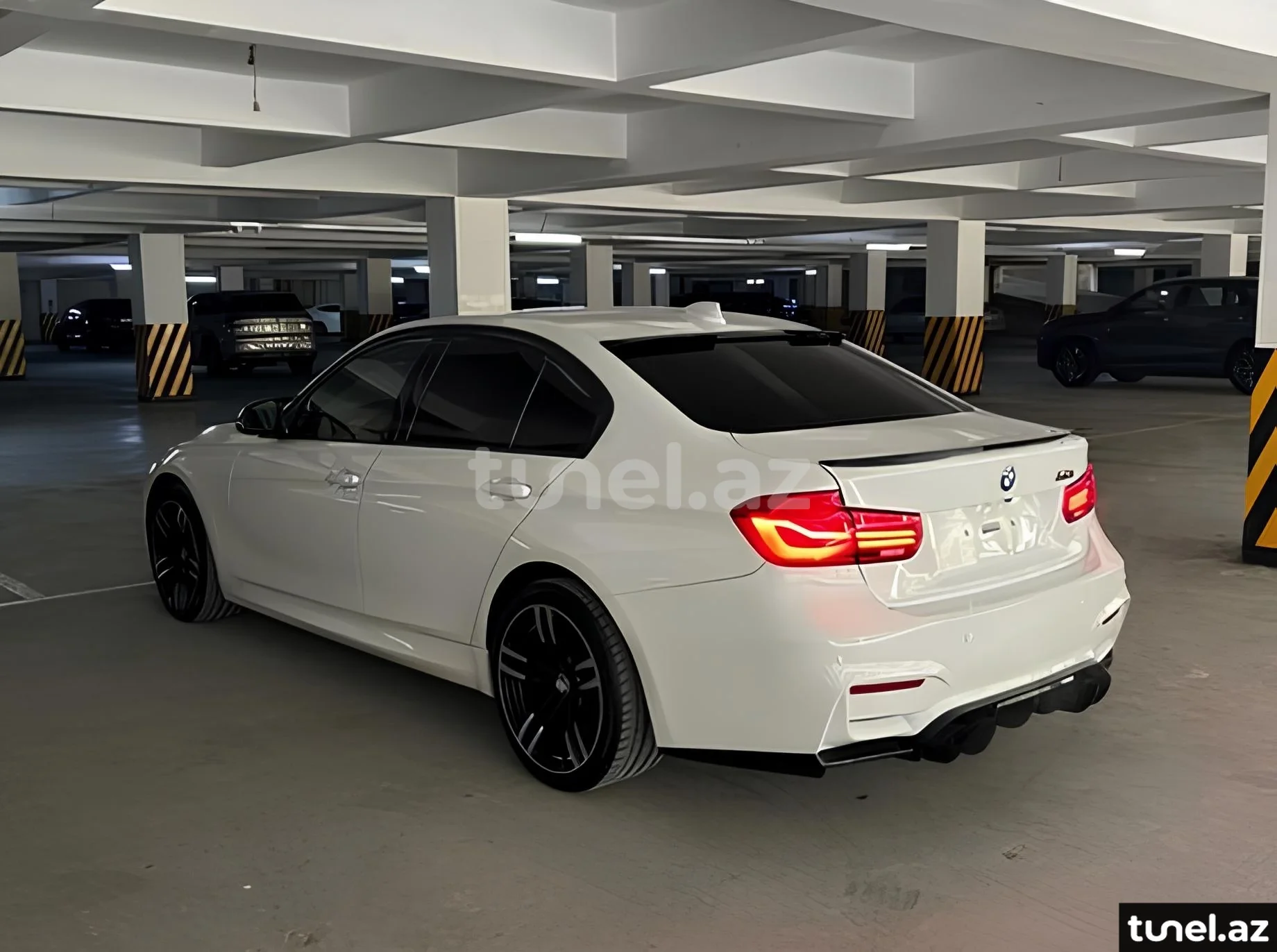 BMW 328 2015