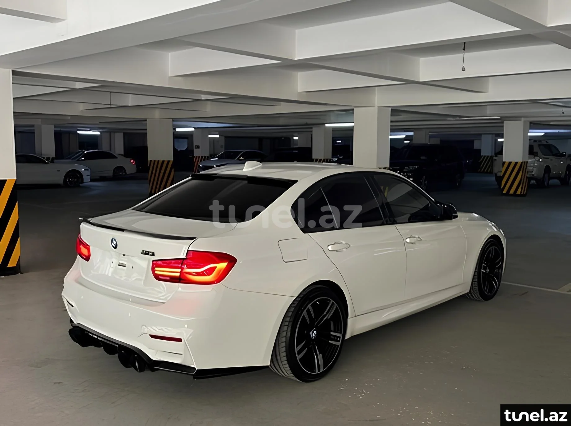BMW 328 2015