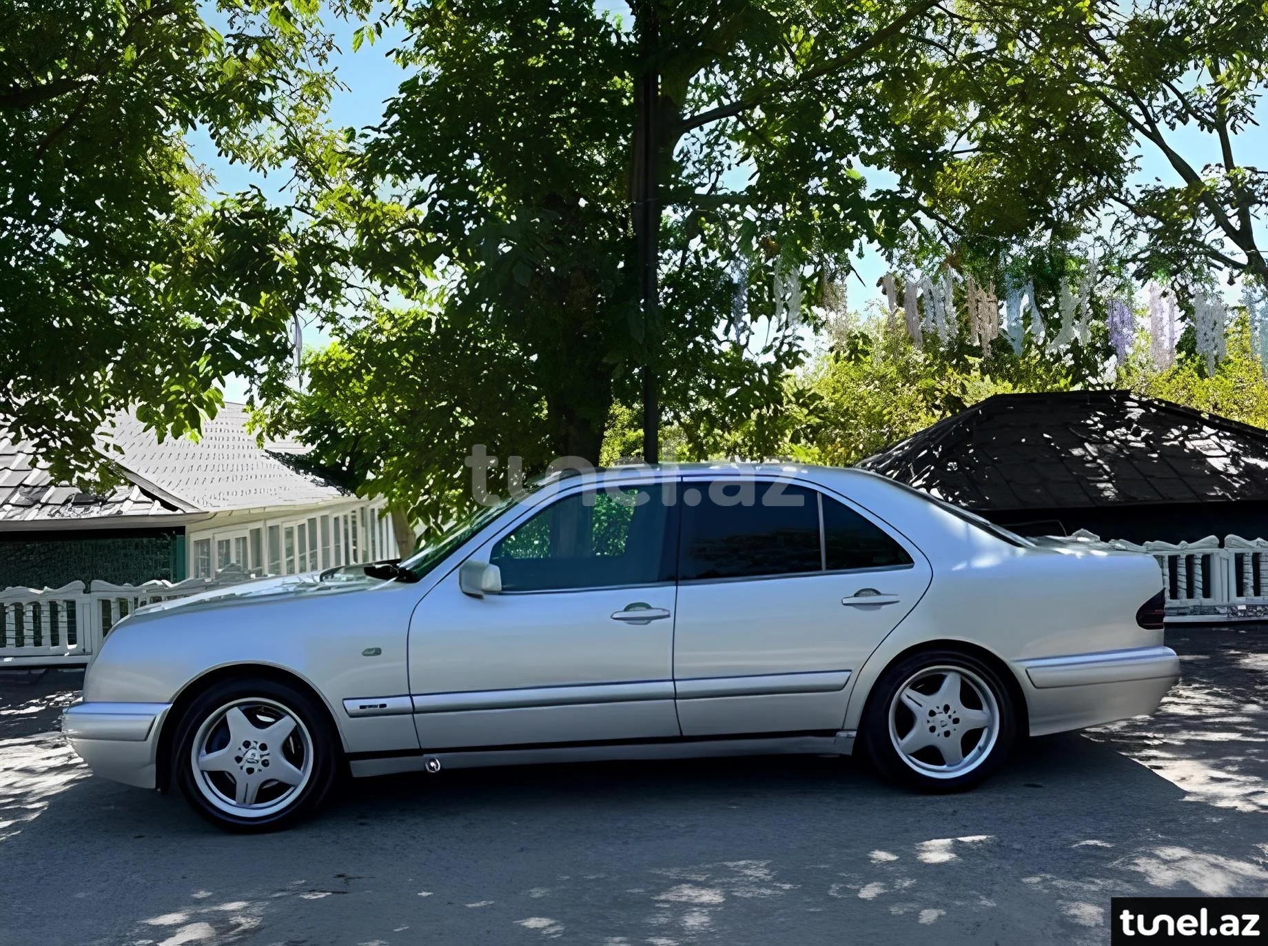 Mercedes E 240 1998