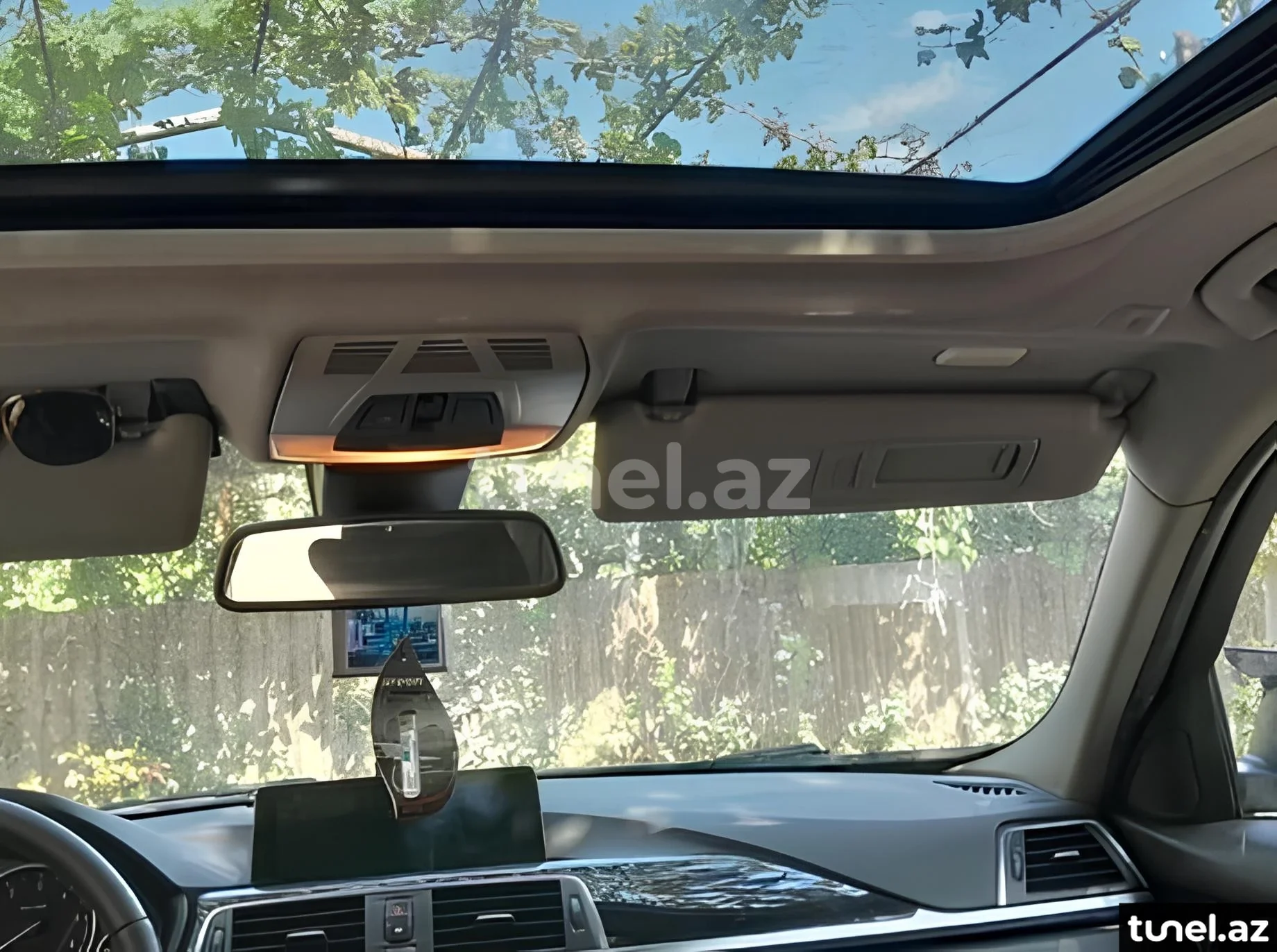 BMW 320 2015