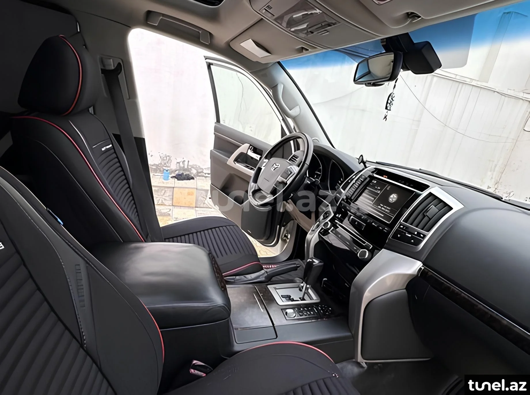 Toyota Land Cruiser 2014