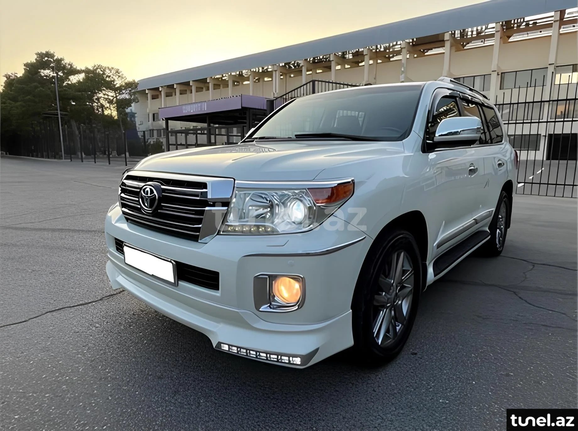 Toyota Land Cruiser 2012