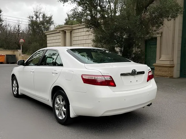 Toyota Camry, 2.4 L, 2010 i̇l, 139 000 km, Bakı - Qiymət: 20 800 ₼ - Tunel.az