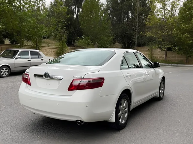 Toyota Camry, 2.4 L, 2010 i̇l, 139 000 km, Bakı - Qiymət: 20 800 ₼ - Tunel.az