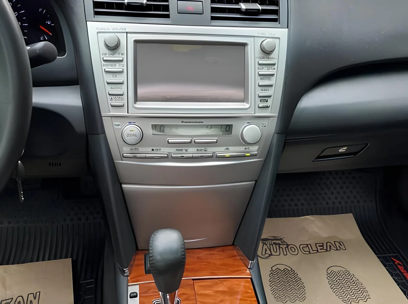 Toyota Camry, 2.4 L, 2010 i̇l, 139 000 km, Bakı - Qiymət: 20 800 ₼ - Tunel.az