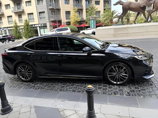 Toyota Camry, 2.0 L, 2025 i̇l, 13 000 km, Bakı - Qiymət: 57 500 ₼ - Tunel.az
