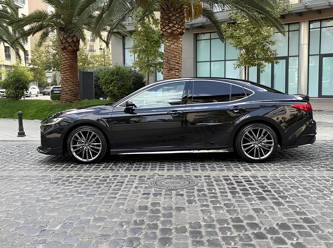 Toyota Camry, 2.0 L, 2025 i̇l, 13 000 km, Bakı - Qiymət: 57 500 ₼ - Tunel.az