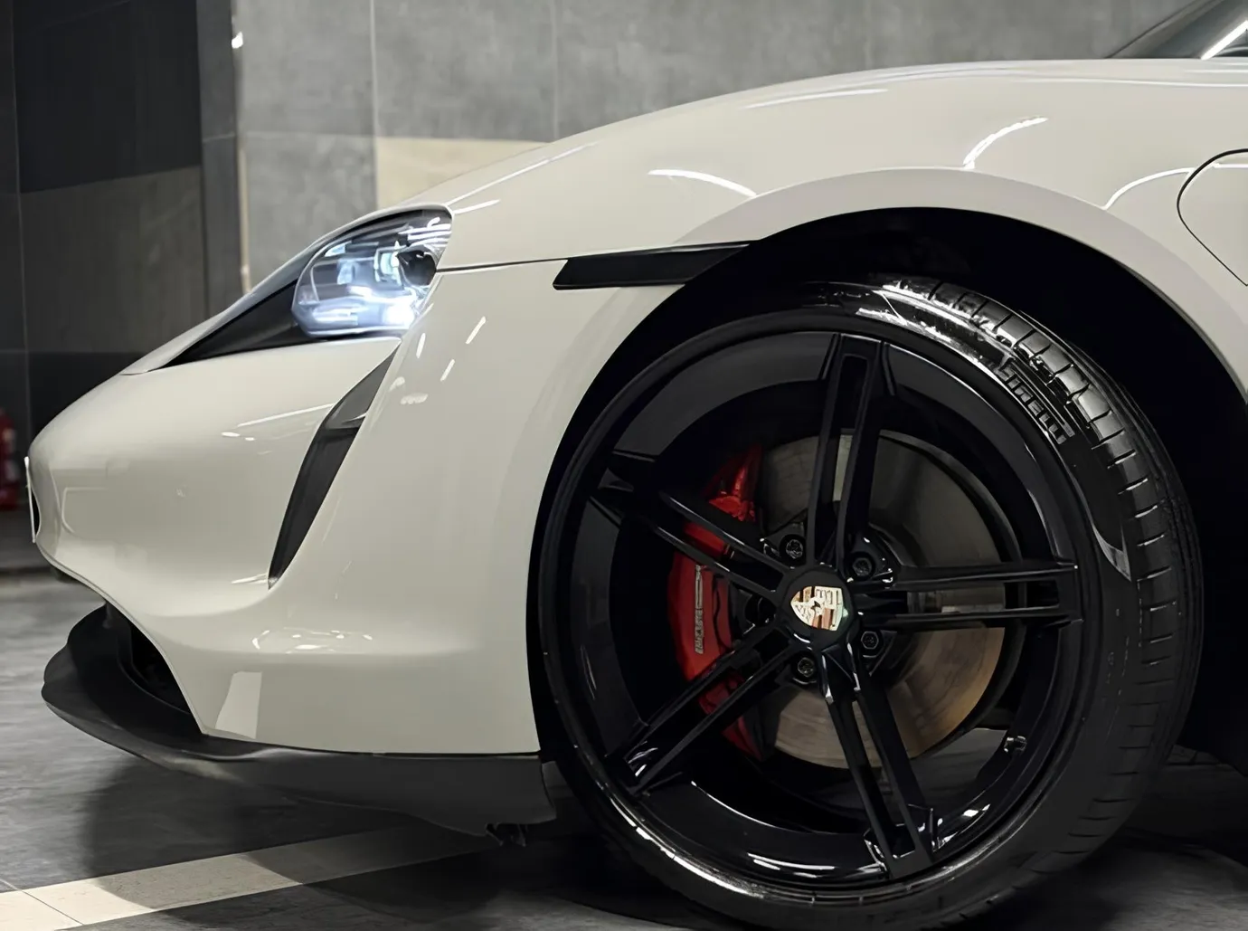 Porsche Taycan, 2.1 L, 2022 i̇l, 79 000 km, Bakı - Qiymət: 86 700 ₼ - Tunel.az