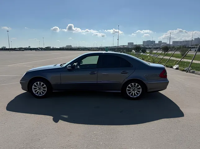 Mercedes E 220, 2.2 L, 2006 i̇l, 164 000 km, Bakı - Qiymət: 20 200 ₼ - Tunel.az