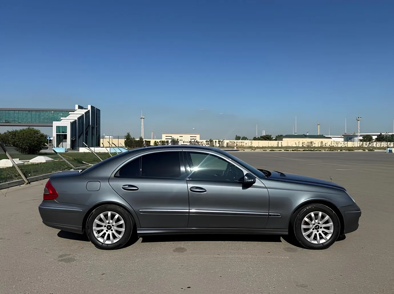 Mercedes E 220, 2.2 L, 2006 i̇l, 164 000 km, Bakı - Qiymət: 20 200 ₼ - Tunel.az