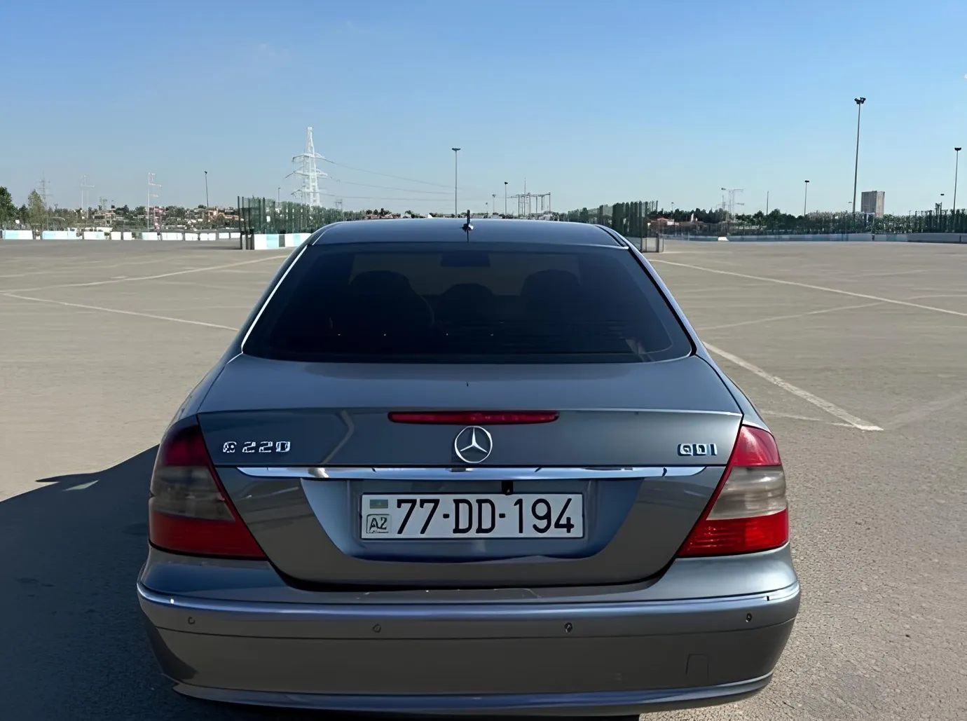 Mercedes E 220, 2.2 L, 2006 i̇l, 164 000 km, Bakı - Qiymət: 20 200 ₼ - Tunel.az