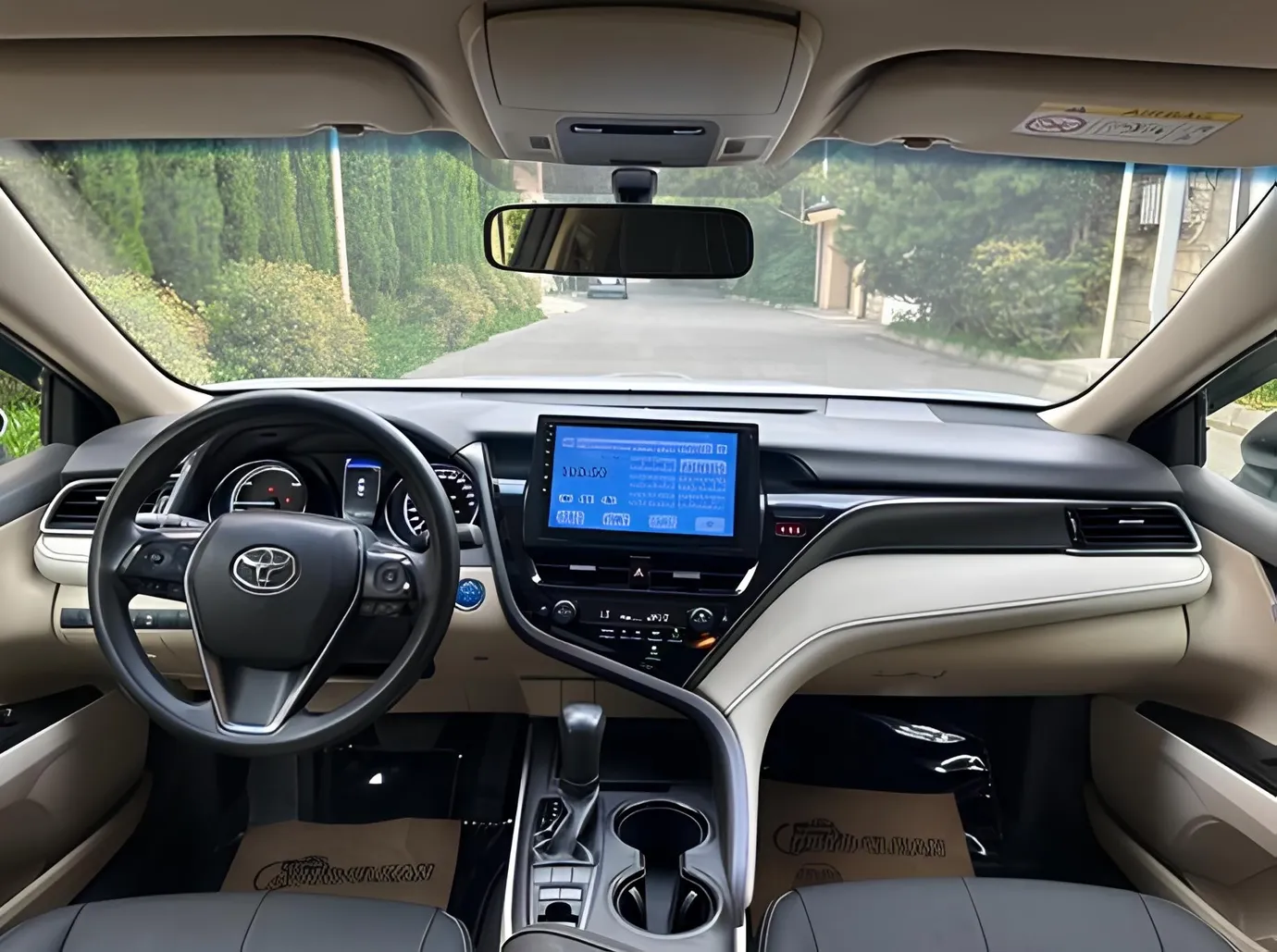 Toyota Camry, 2.5 L, 2022 i̇l, 98 000 km, Bakı - Qiymət: 41 900 ₼ - Tunel.az