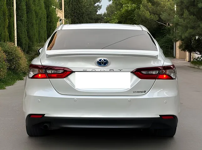 Toyota Camry, 2.5 L, 2022 i̇l, 98 000 km, Bakı - Qiymət: 41 900 ₼ - Tunel.az