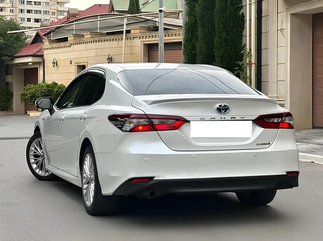 Toyota Camry, 2.5 L, 2022 i̇l, 98 000 km, Bakı - Qiymət: 41 900 ₼ - Tunel.az
