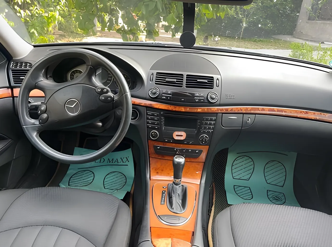 Mercedes E 220, 2.2 L, 2008 i̇l, 361 000 km, Göyçay - Qiymət: 19 999 ₼ - Tunel.az