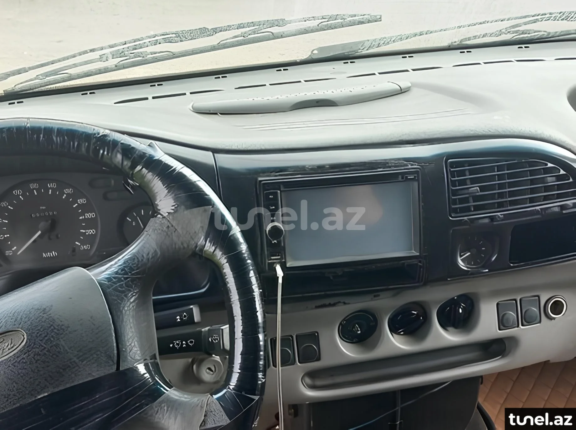 Ford Transit 1998