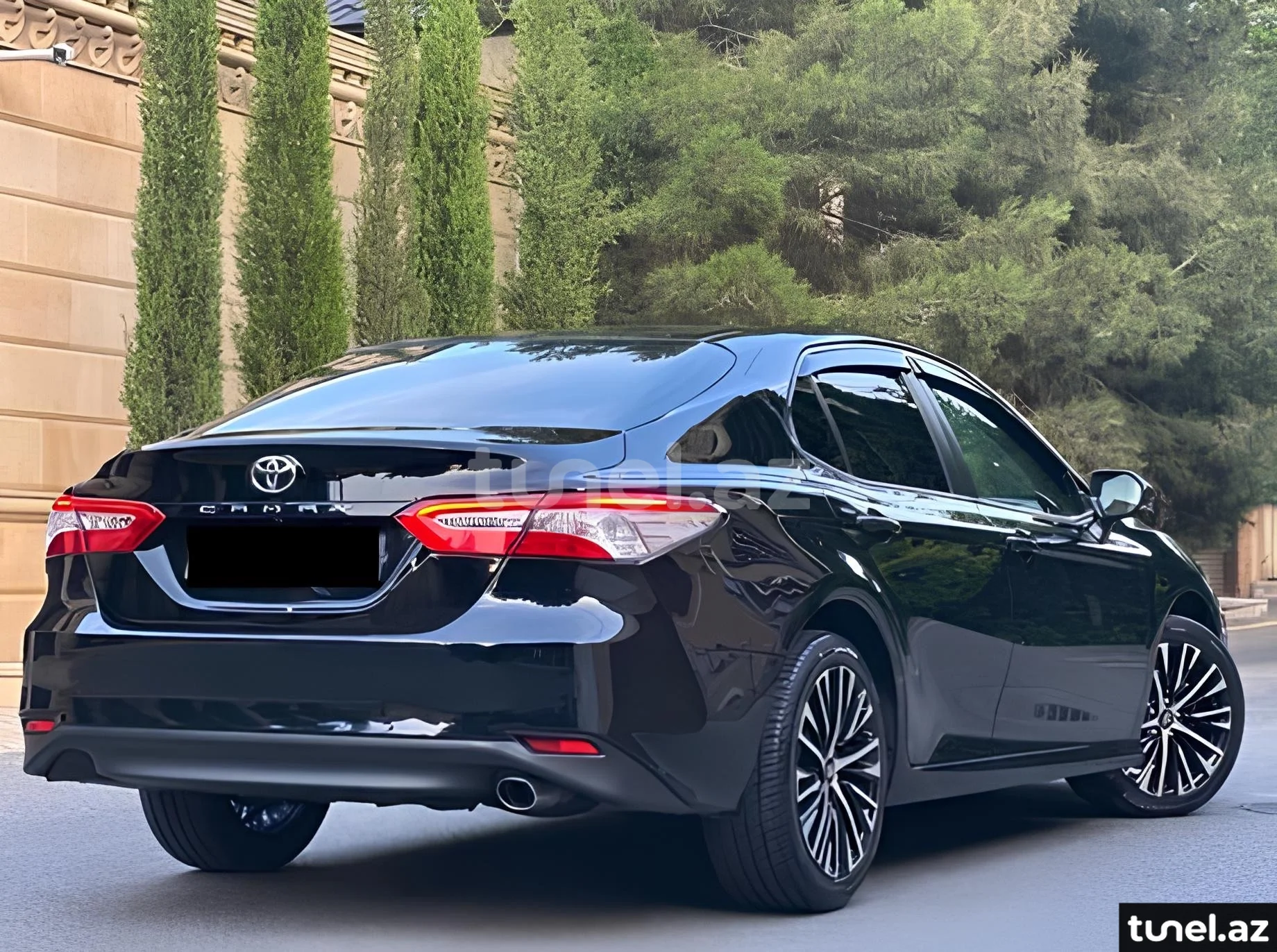 Toyota Camry 2021