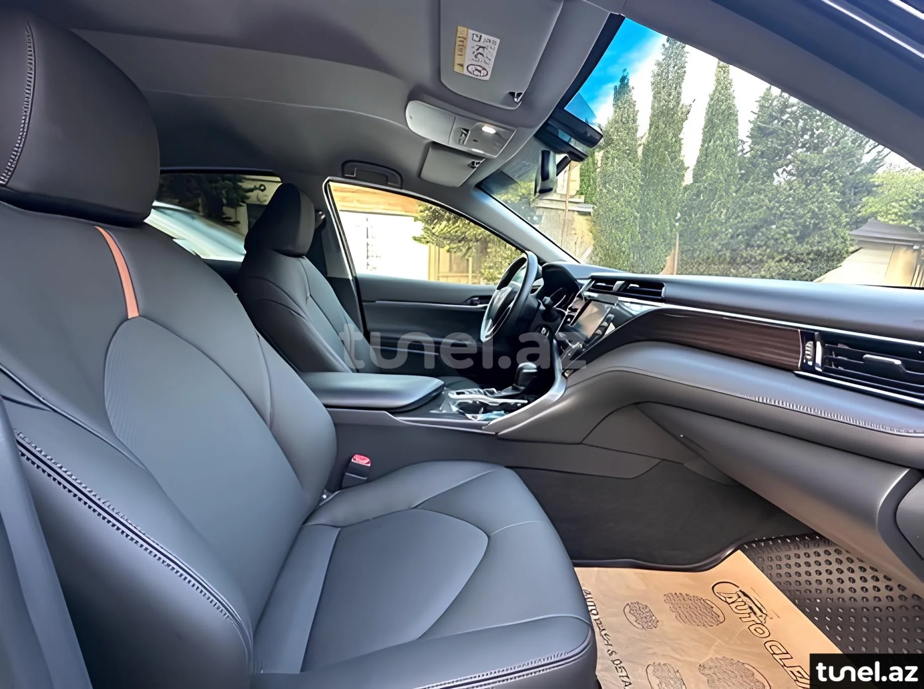 Toyota Camry 2021