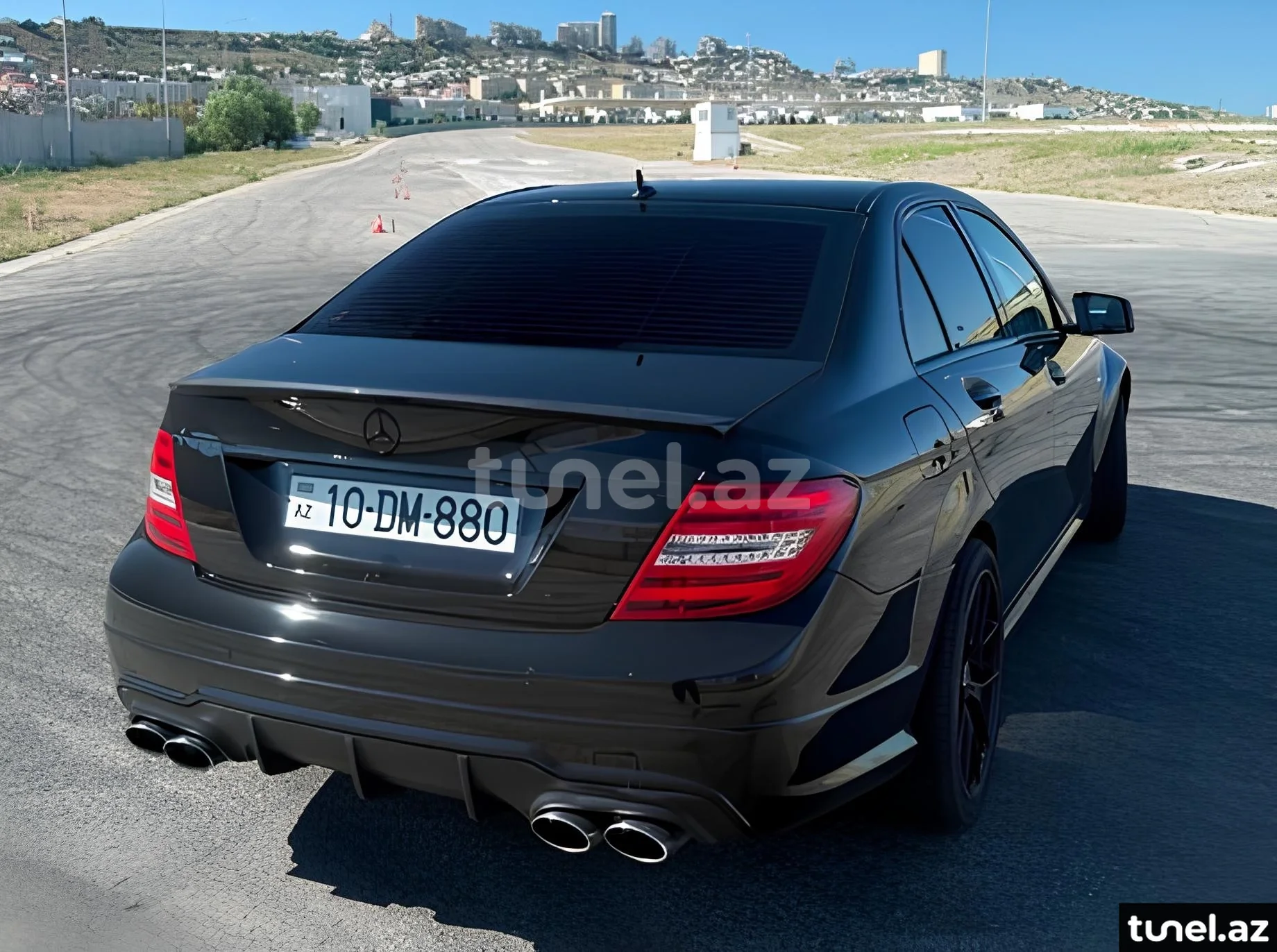 Mercedes C 63 AMG 2012