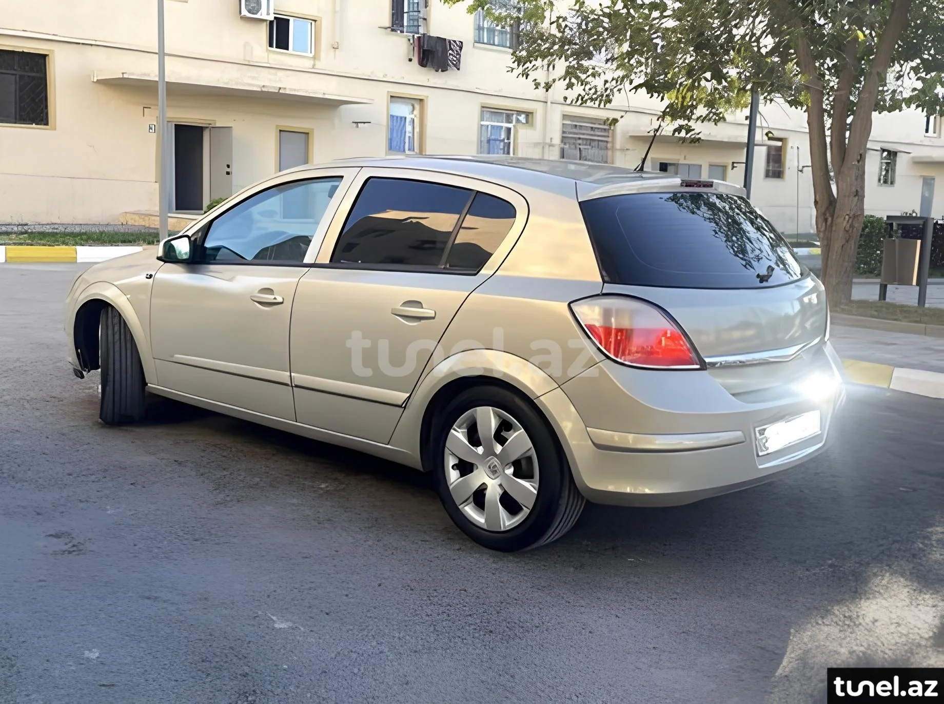 Opel Astra 2005