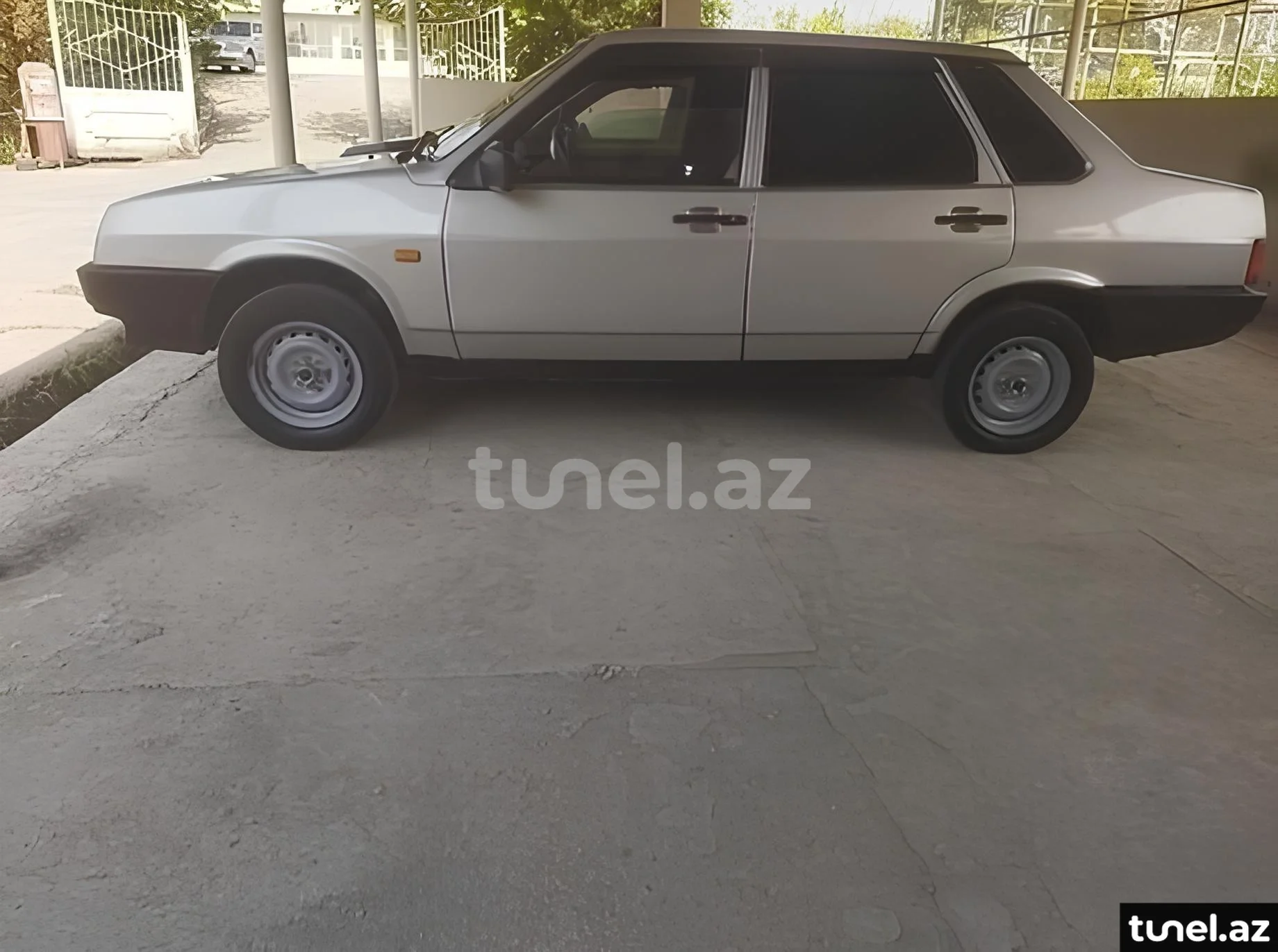 LADA (VAZ) 2109 2004