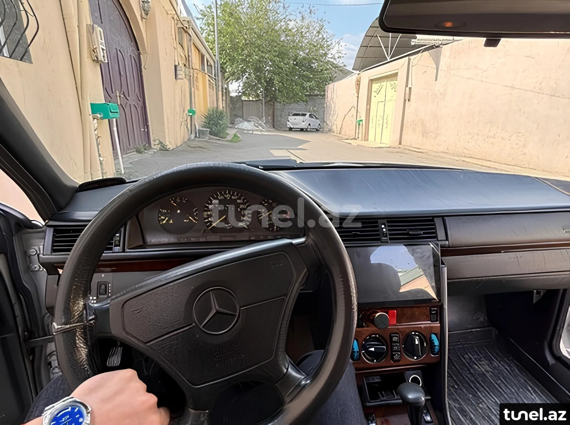 Mercedes 280 E 1995