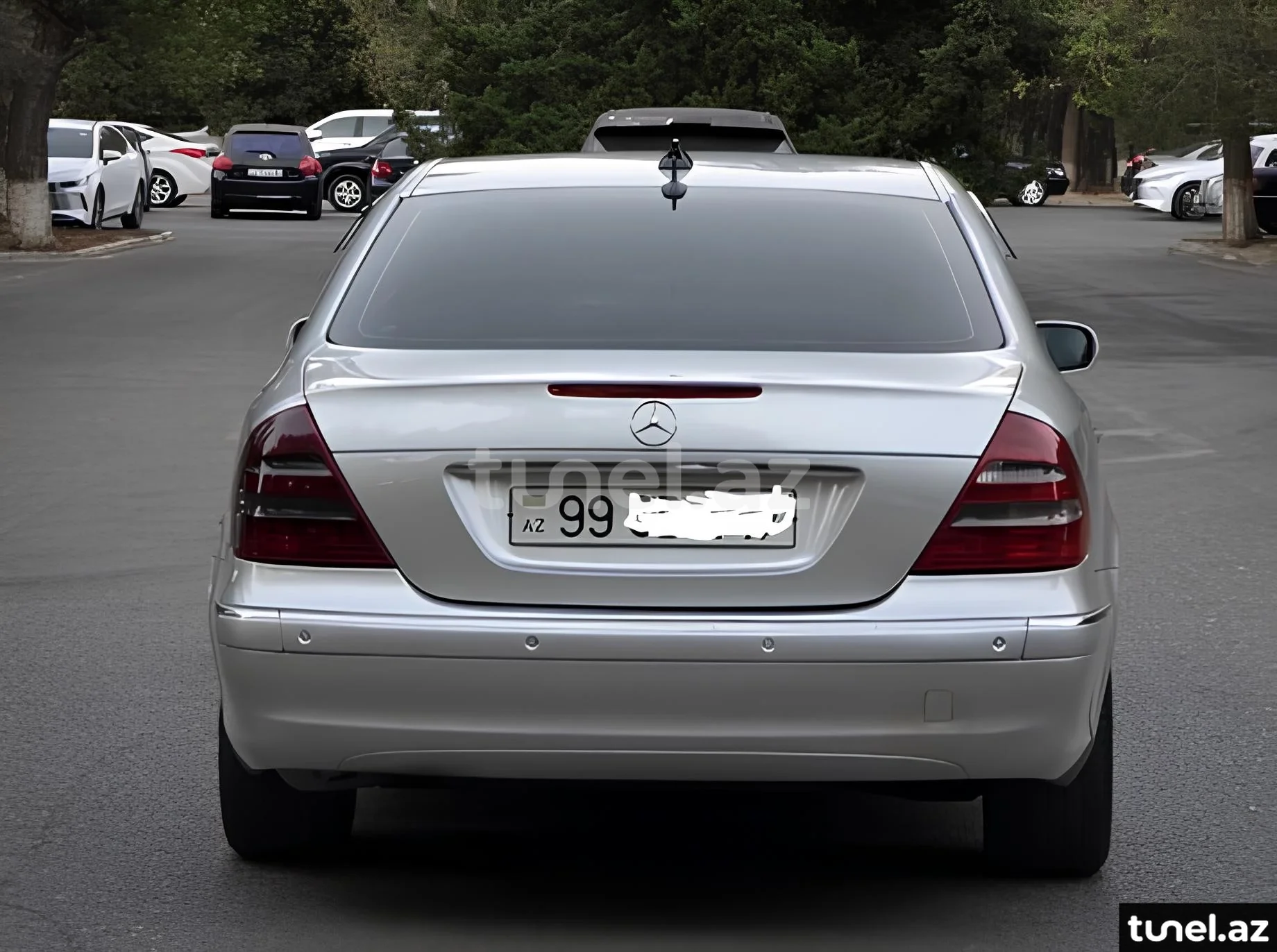 Mercedes E 220 2004